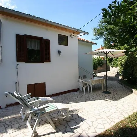 Apartment In Silo/insel Krk 14461 *